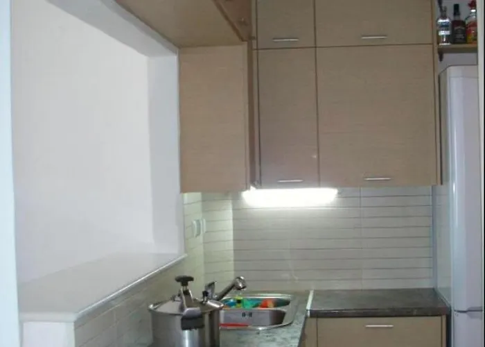 Effie Villa Aspro Chorio