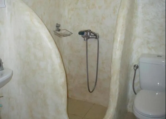 Effie * Aspro Chorio